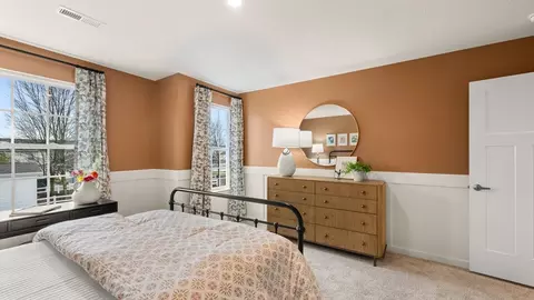 Bedroom - 3281 Sunmark Ave, Columbus, OH 43232 photo 6 of 10