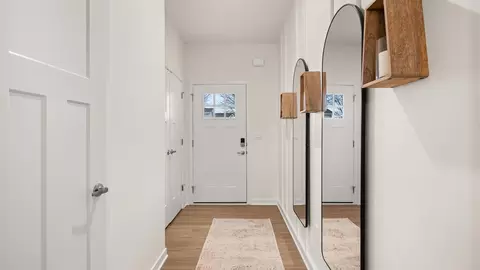 Entry Way - 3281 Sunmark Ave, Columbus, OH 43232 photo 1 of 4