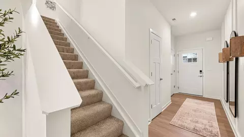 Entry Way - 3281 Sunmark Ave, Columbus, OH 43232 photo 4 of 4