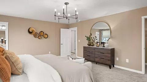 Bedroom - 3281 Sunmark Ave, Columbus, OH 43232 photo 4 of 10
