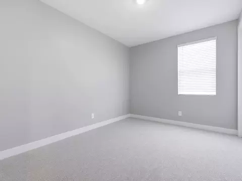 Bedroom - 1083 W Haynes Way, Apache Junction, AZ 85120 photo 4 of 9