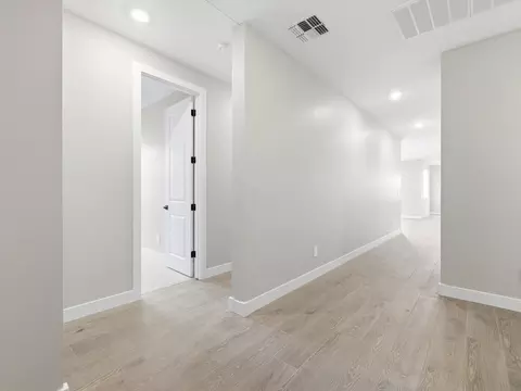 Entry Way - 1083 W Haynes Way, Apache Junction, AZ 85120 photo 1 of 2