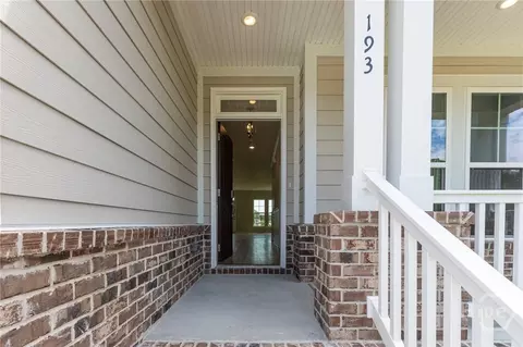 Exterior - 193 Champlain Dr, Pooler, GA 31322 photo 2 of 9