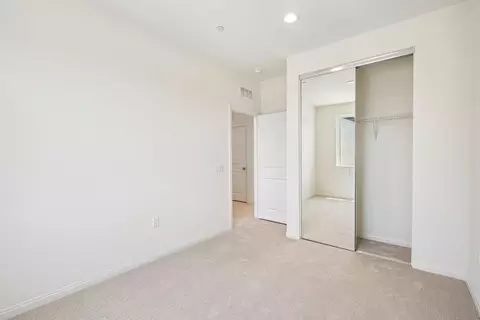 Bedroom - 5876 Linden Ave #5, Long Beach, CA 90805 photo 4 of 6