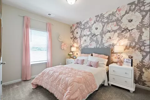 Bedroom - Bouy Blvd, Elberta, AL 36530 photo 9 of 11