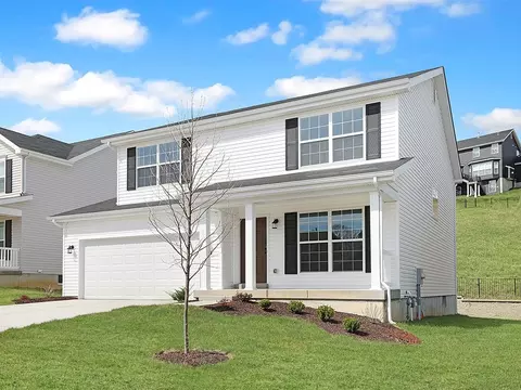 8 Westhaven Cove Ct, Wentzville, MO 63385
