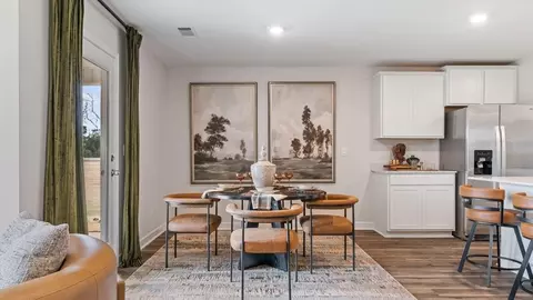 Dining - 10 Seaboard Dr, Montgomery, AL 36117 photo 5 of 5
