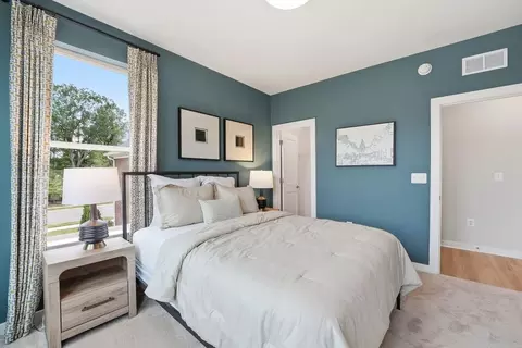 Bedroom - 13679 Cobble Loop, Woodbridge, VA 22193 photo 6 of 7