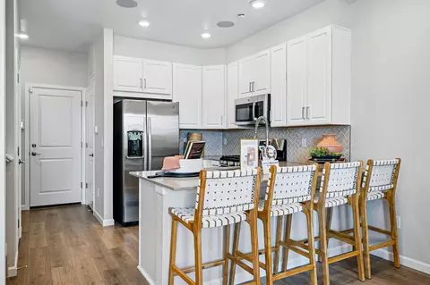 6860 Parterre Pkwy N UNIT 3, Thornton, CO 80602