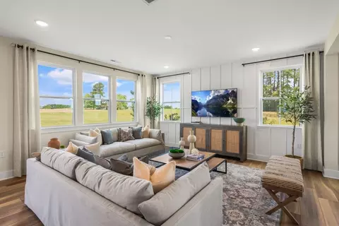 Living - 5018 123rd Ave E, Parrish, FL 34219 photo 1 of 1