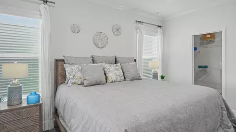 Bedroom - 7035 Berwick Cir, Labelle, FL 33935 photo 6 of 11
