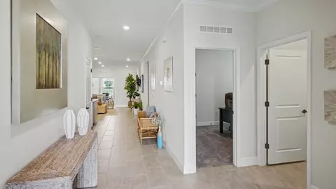 Entry Way - 7035 Berwick Cir, Labelle, FL 33935 photo 4 of 9
