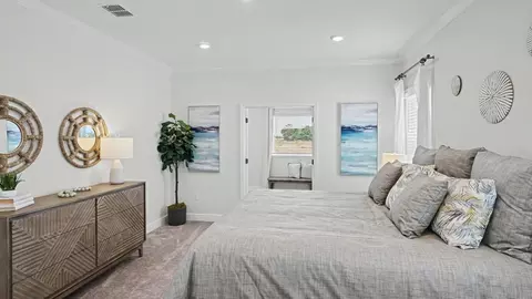 Bedroom - 7035 Berwick Cir, Labelle, FL 33935 photo 9 of 11