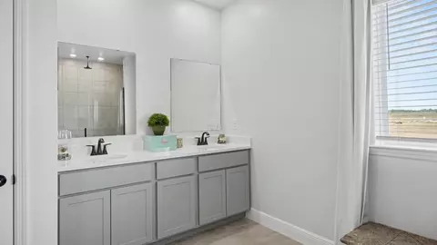 Bath - 7035 Berwick Cir, Labelle, FL 33935 photo 6 of 12