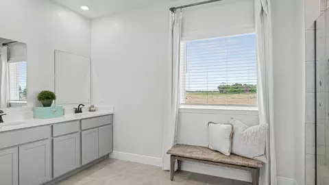 Bath - 7035 Berwick Cir, Labelle, FL 33935 photo 9 of 12