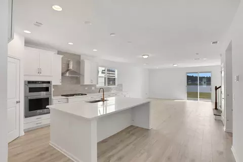 Kitchen - 182 Brook Forest Dr, Saint Augustine, FL 32092 photo 1 of 13