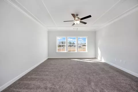 Living - 127 Laurel Branch Dr, Dothan, AL 36305 photo 2 of 4
