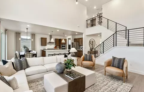 4850 N Topaz Dr, Eagle Mountain, UT 84005