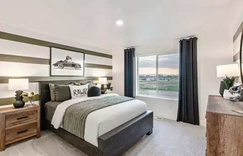 Bedroom - 4850 N Topaz Dr, Eagle Mountain, UT 84005 photo 6 of 13