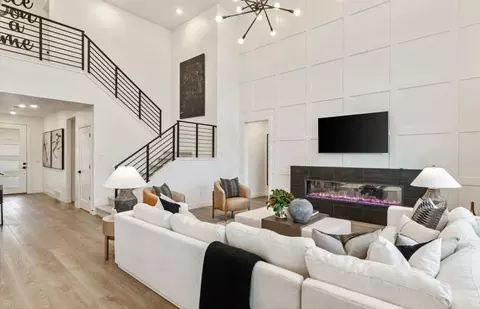 Living - 4850 N Topaz Dr, Eagle Mountain, UT 84005 photo 4 of 6
