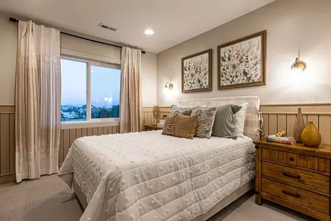 Bedroom - 916 E Harrier St, Eagle Mountain, UT 84005 photo 11 of 16