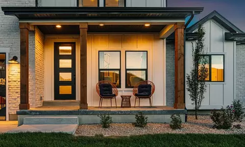 Exterior - 916 E Harrier St, Eagle Mountain, UT 84005 photo 7 of 12
