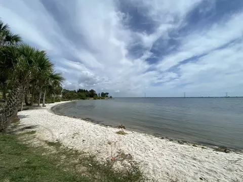 View/Area - 991 Crocus St NE, Palm Bay, FL 32907 photo 2 of 4