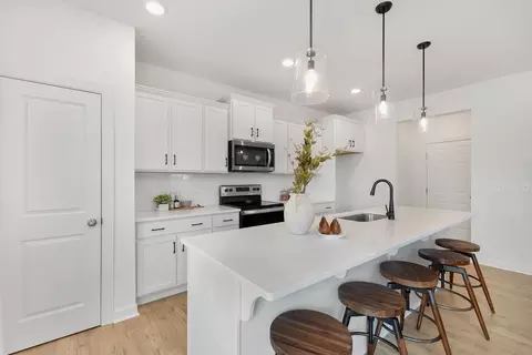 Kitchen - 640 St Matthews Rd, Erwin, NC 28339 photo 7 of 8