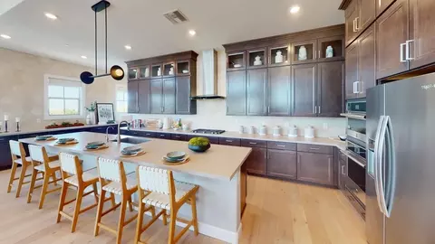 Kitchen - 1035 E Combs Rd, Queen Creek, AZ 85140 photo 3 of 4