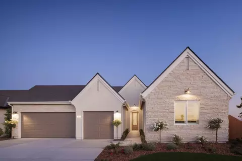 Exterior - 2154 Clark St, Delano, CA 93215 photo 2 of 8