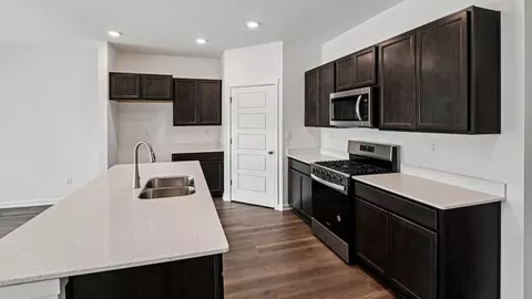 Kitchen - 14845 S Starflower Cir, Plainfield, IL 60544 photo 2 of 11