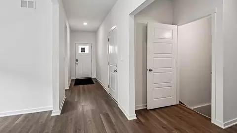 Entry Way - 14845 S Starflower Cir, Plainfield, IL 60544 photo 1 of 6