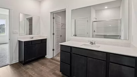 Bath - 14845 S Starflower Cir, Plainfield, IL 60544 photo 4 of 5