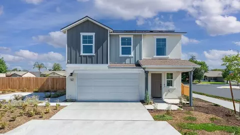 Exterior - 2325 Samuel St, Hanford, CA 93230 photo 1 of 2