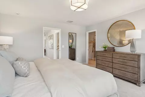 Bedroom - 1458 Trinity Dr, Columbia, SC 29209 photo 6 of 14