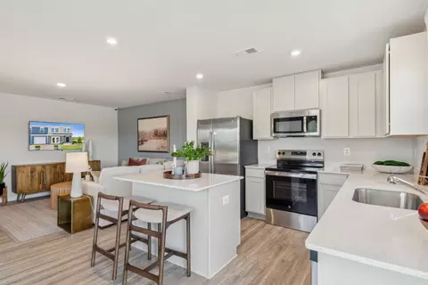Kitchen - 1458 Trinity Dr, Columbia, SC 29209 photo 4 of 7