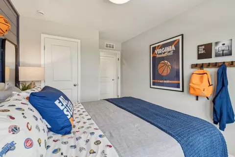 Bedroom - 1458 Trinity Dr, Columbia, SC 29209 photo 3 of 14