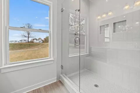 Bath - 4612 Monterrico Dr, Lancaster, SC 29720 photo 3 of 5