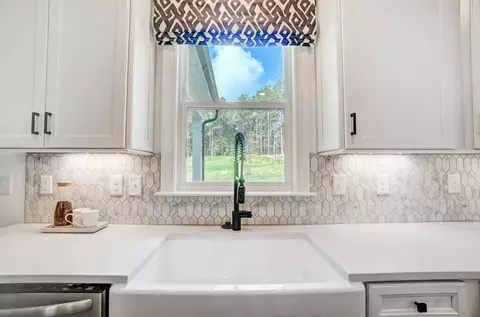 Kitchen - Snap Spur Circle, Aiken, SC 29801 photo 5 of 10