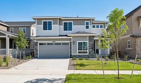 25060 E 42nd Ave, Aurora, CO 80019