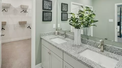 Bath - 17055 Gathering St, Boyds, MD 20841 photo 1 of 6