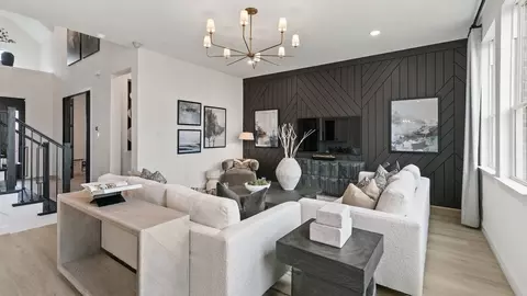Living - 305 Box Elder Ct, Waller, TX 77484 photo 2 of 4