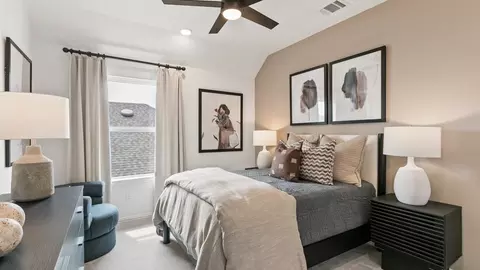 Bedroom - 305 Box Elder Ct, Waller, TX 77484 photo 2 of 8
