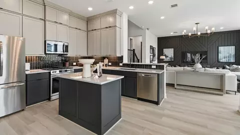 Kitchen - 305 Box Elder Ct, Waller, TX 77484 photo 2 of 5