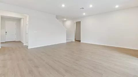 Living - 1855 Browning Loop, Parrish, FL 34219 photo 2 of 5