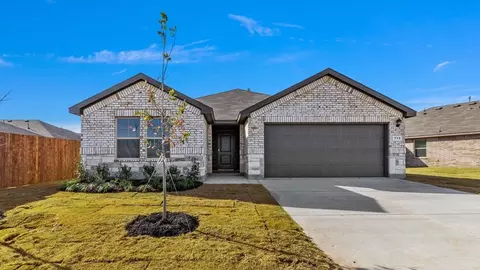 13598 Gunsmoke Ln, Cresson, TX 76035
