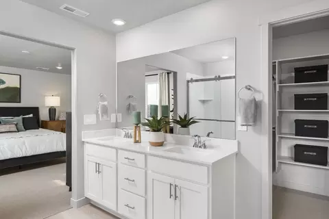 Bath - 3440 N Browning St, Eagle Mountain, UT 84005 photo 2 of 4