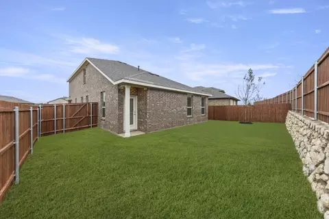 Exterior - 111 Aston Way, Terrell, TX 75160 photo 3 of 6