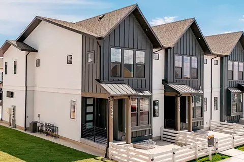 2958 N Lone Pine St, Eagle Mountain, UT 84013