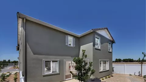 Exterior - 800 Paitakis Ln, Ripon, CA 95366 photo 5 of 9